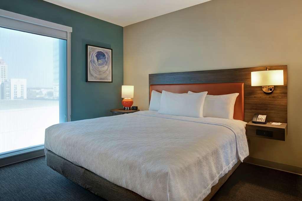 Home2 Suites By Hilton Charlotte Uptown Habitación foto
